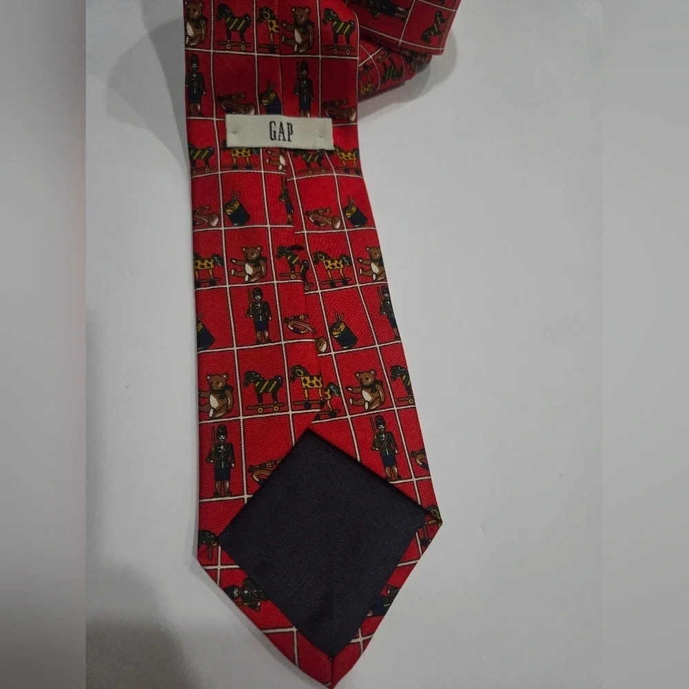 Vtg. Gap Boys Red Tie